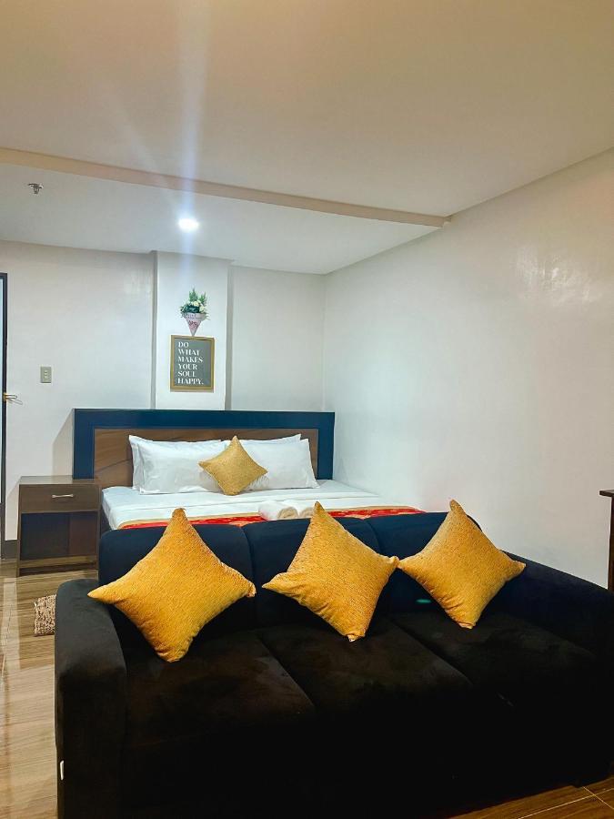 Island Wanderers Inn Coron Exterior foto